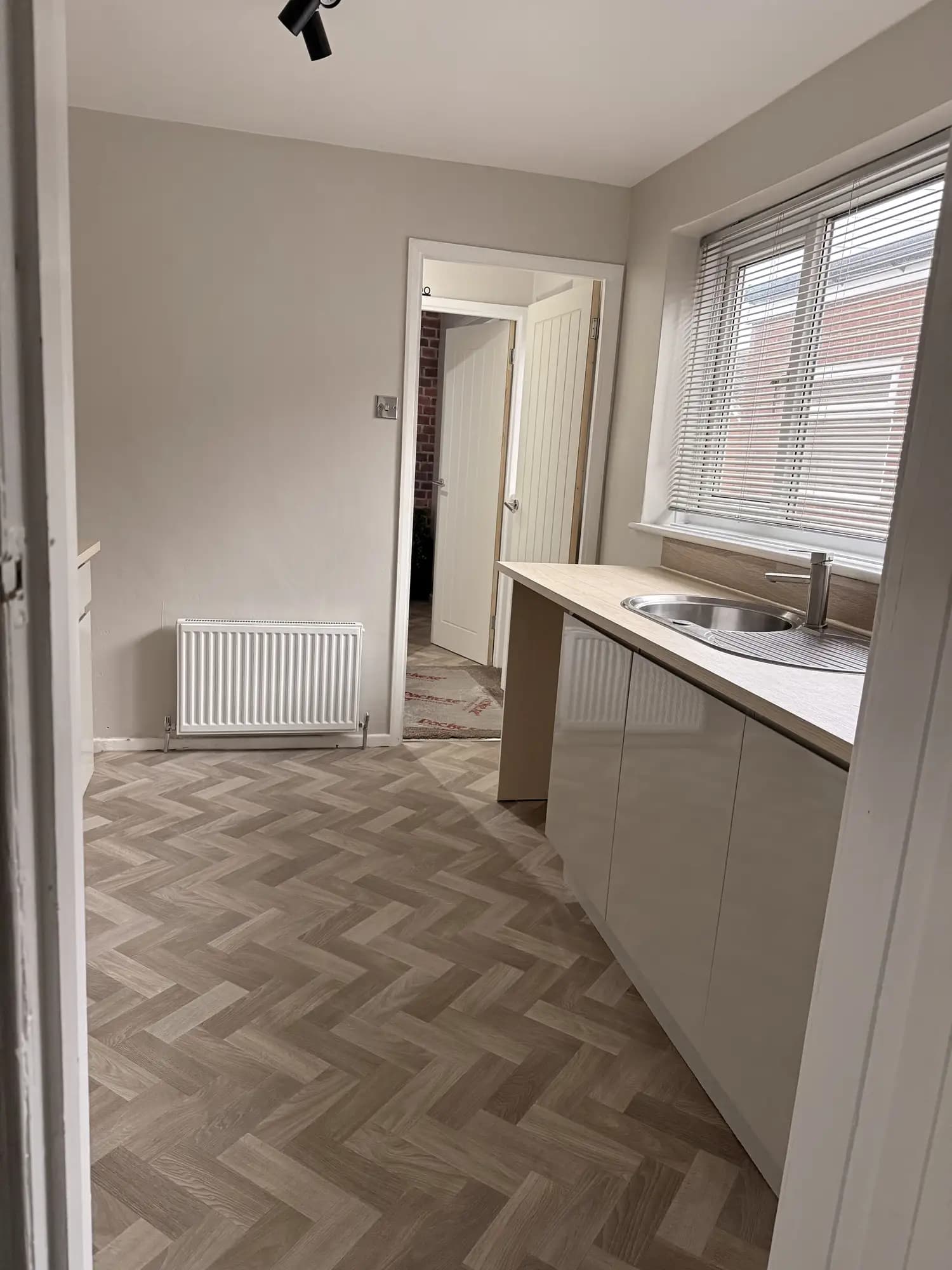 property photo 7 of 21