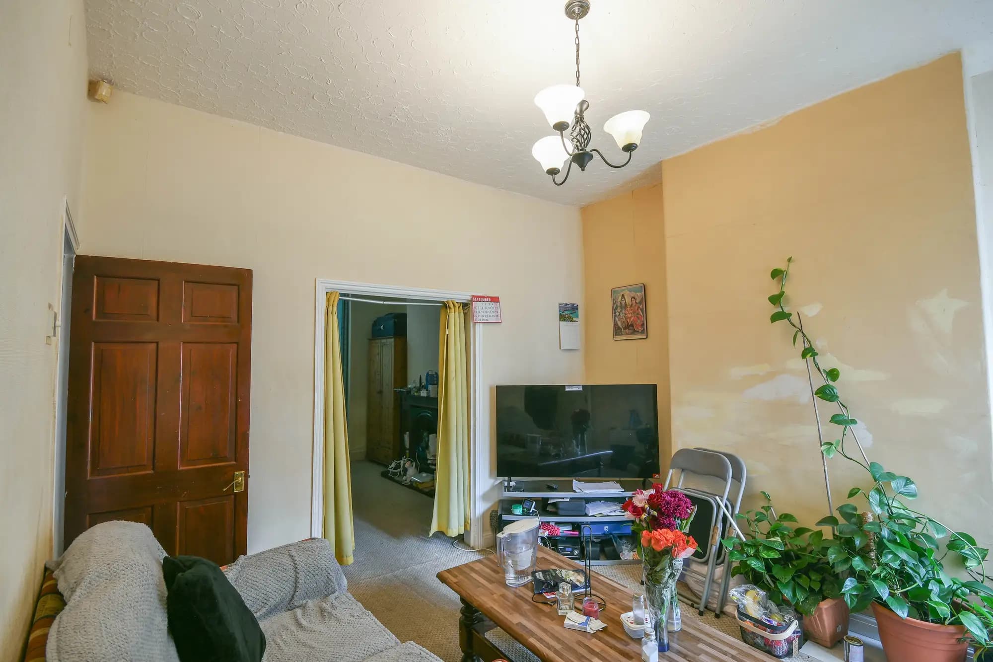 property photo 3 of 21