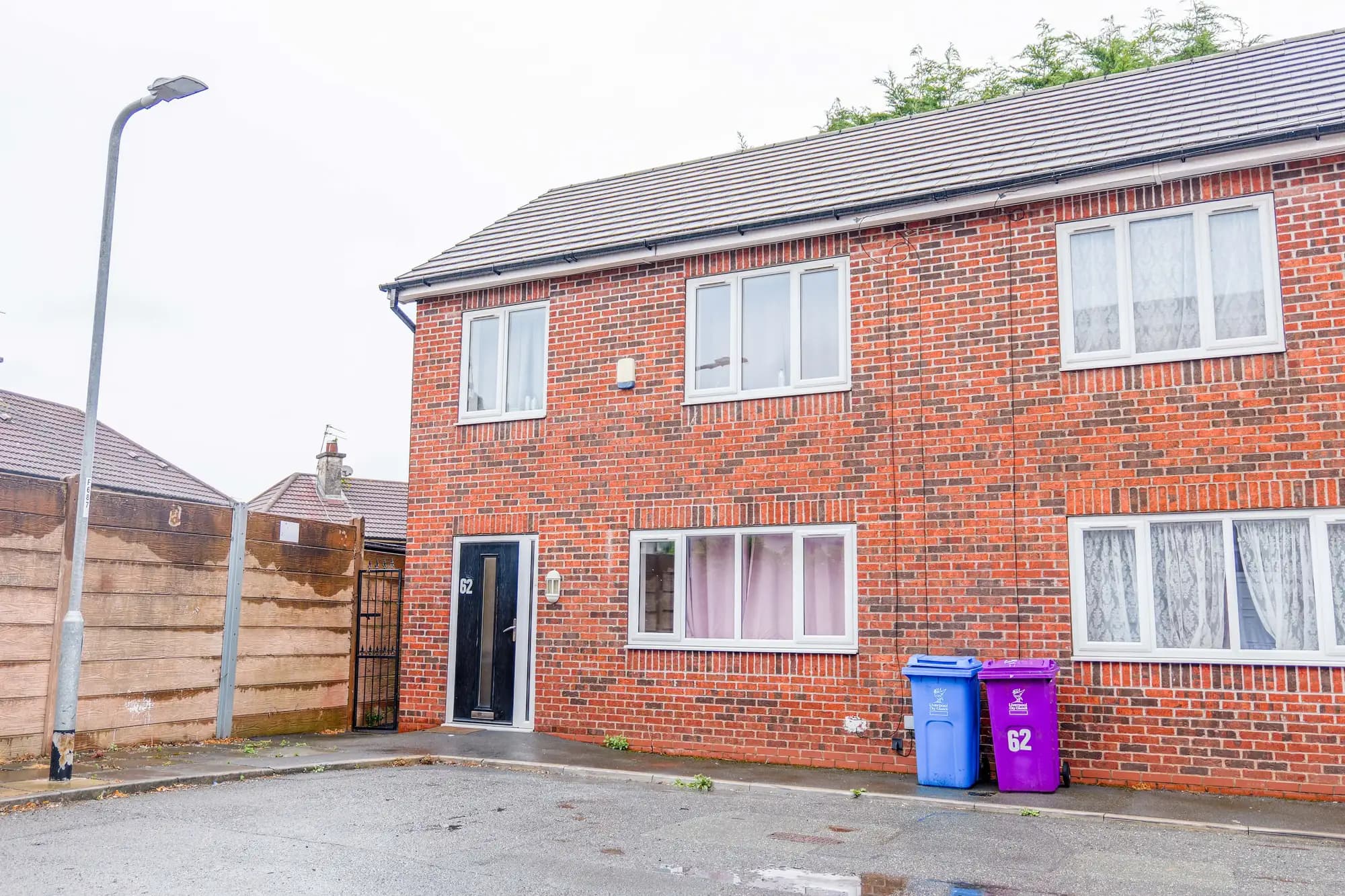 property photo 0 of 20