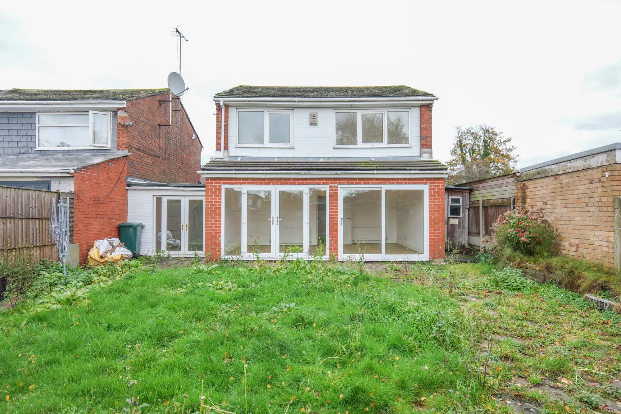 property photo 13 of 16