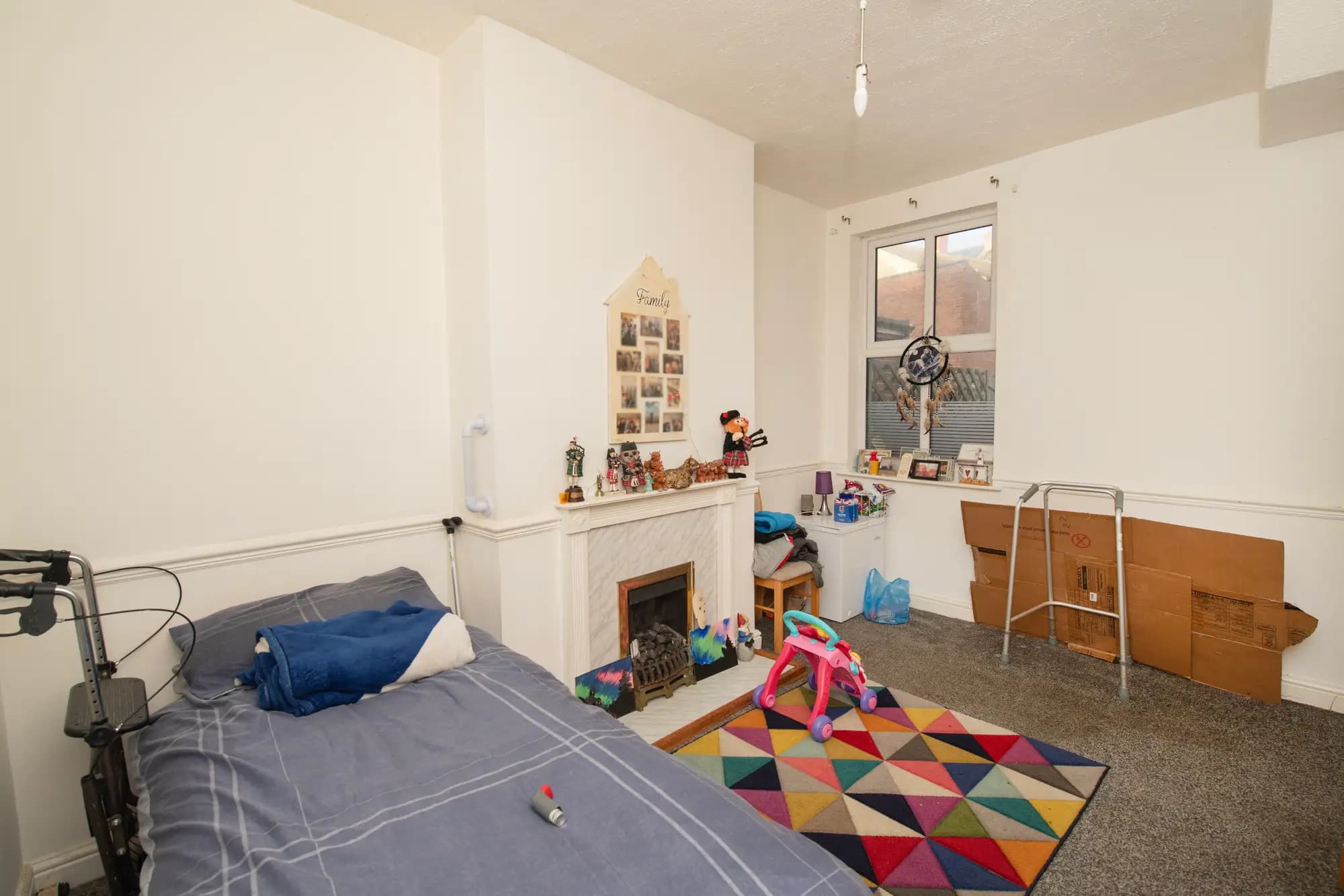 property photo 11 of 18