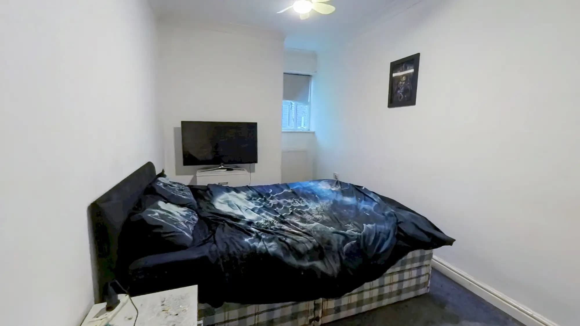 property photo 9 of 12