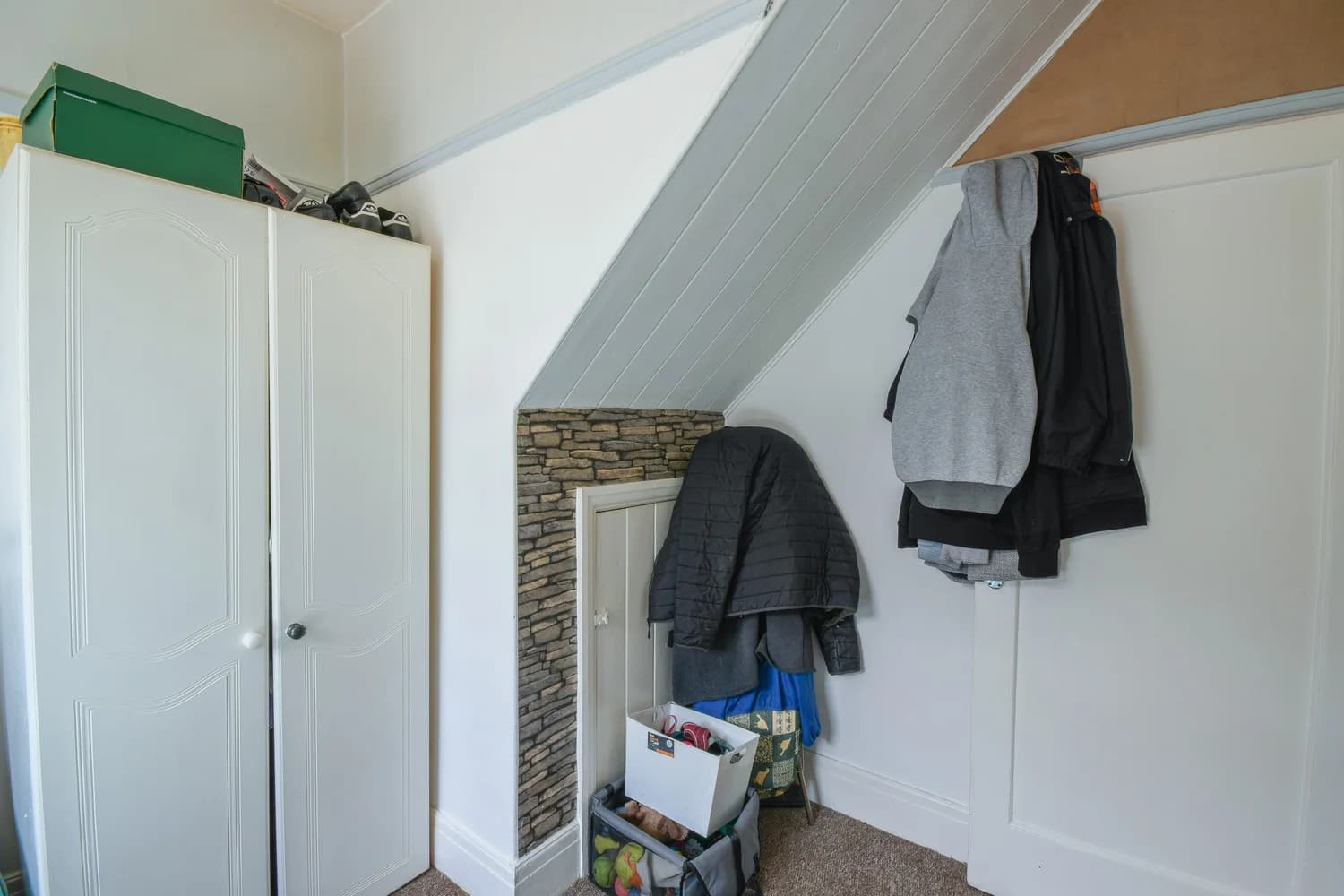property photo 12 of 12
