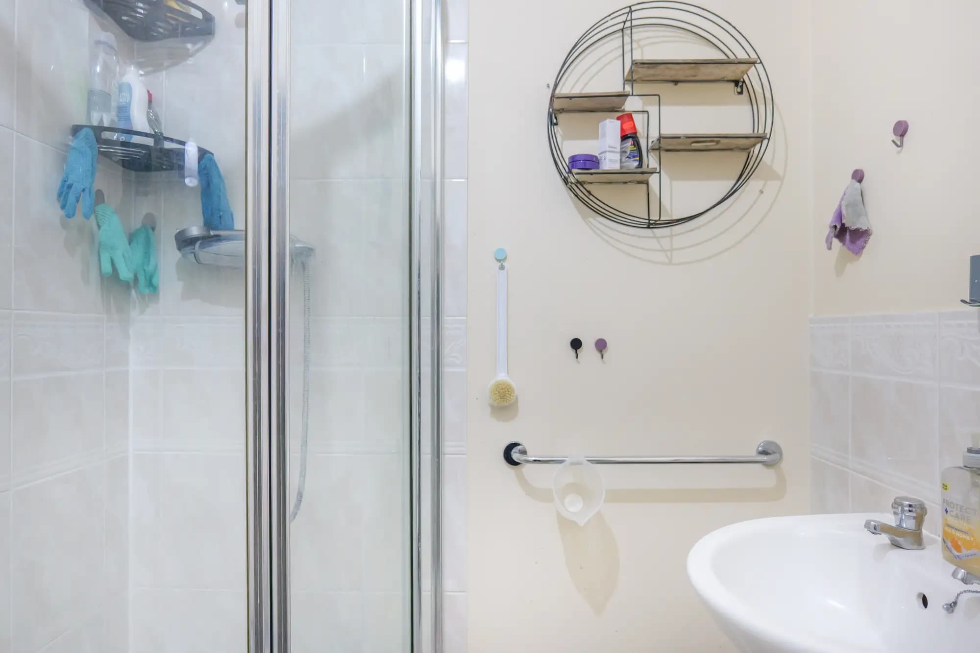 property photo 10 of 22