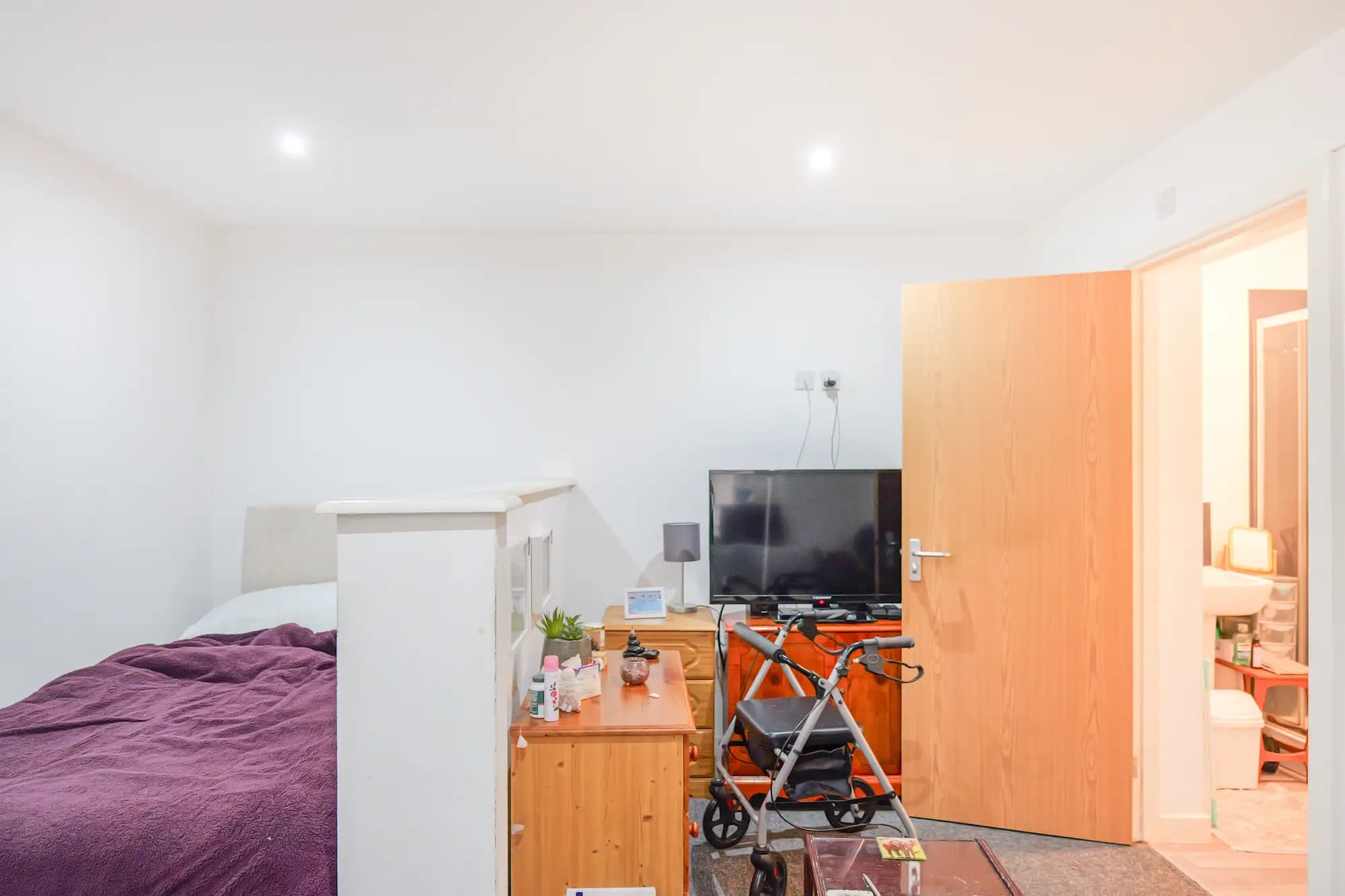 property photo 22 of 50