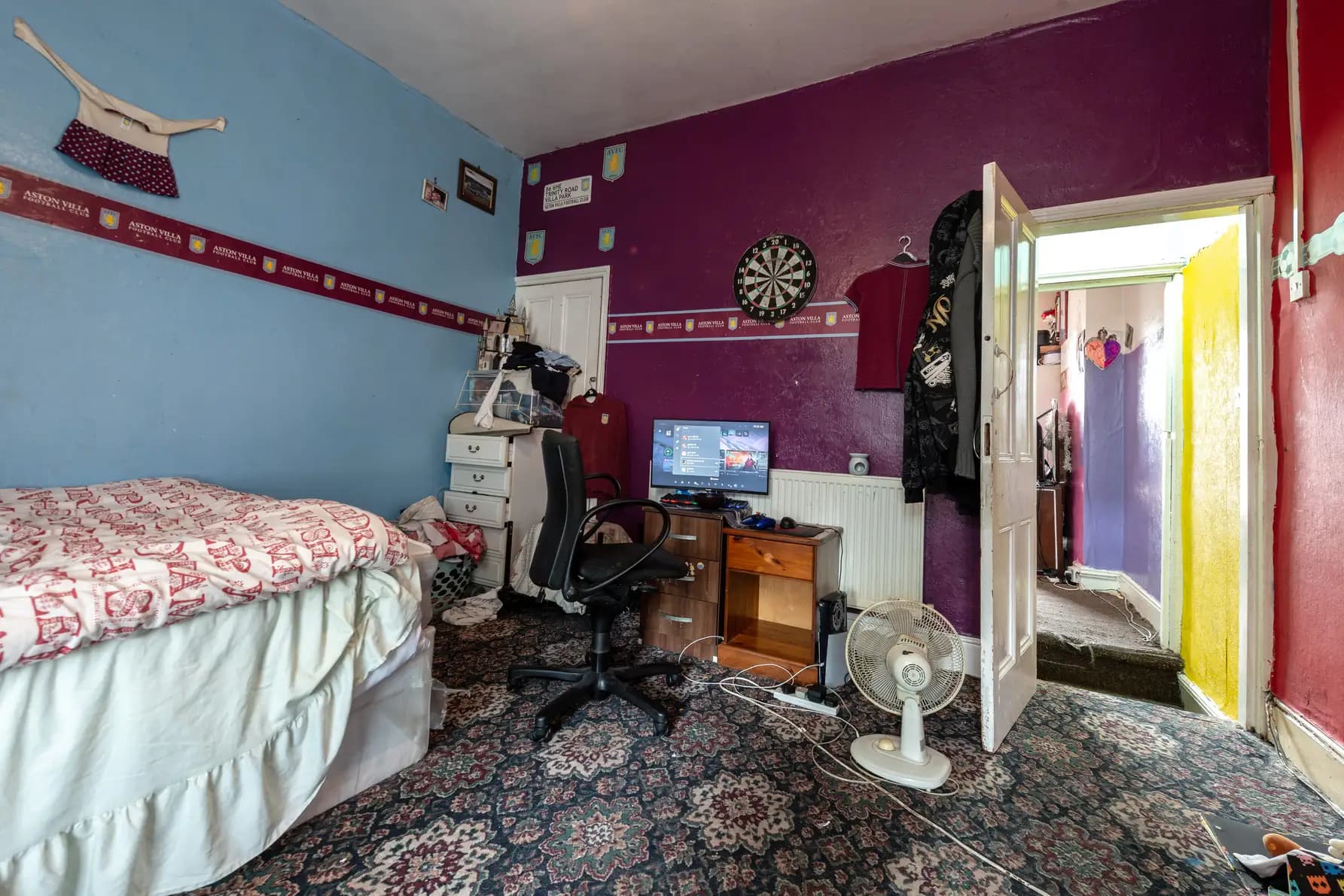 property photo 12 of 27