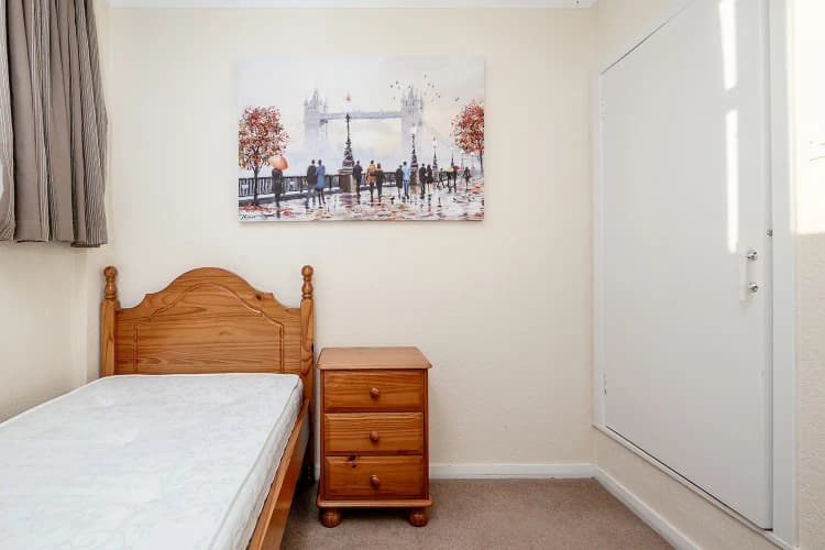 property photo 17 of 23