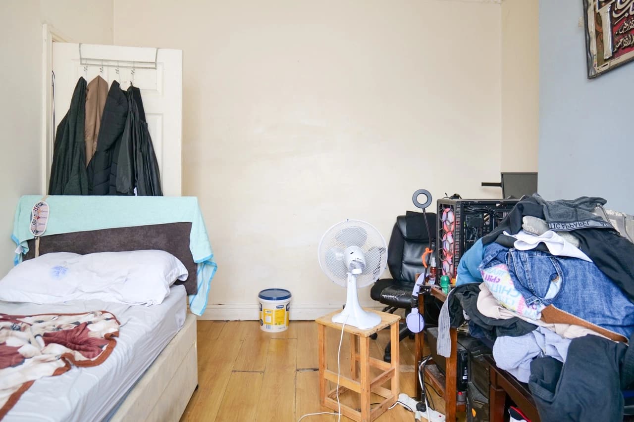 property photo 17 of 25