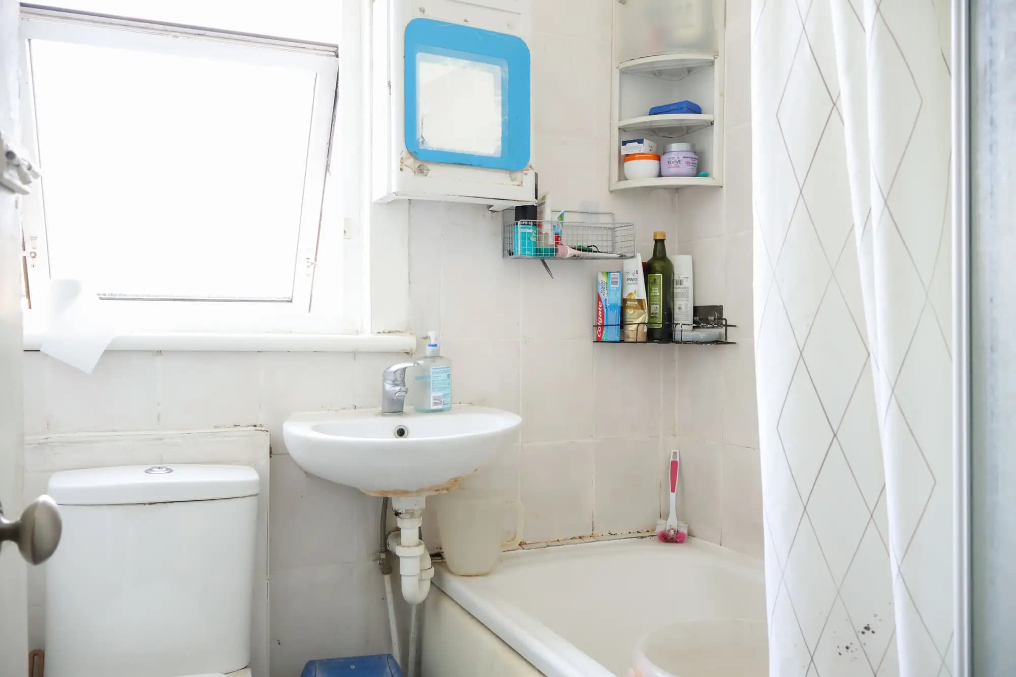 property photo 12 of 28