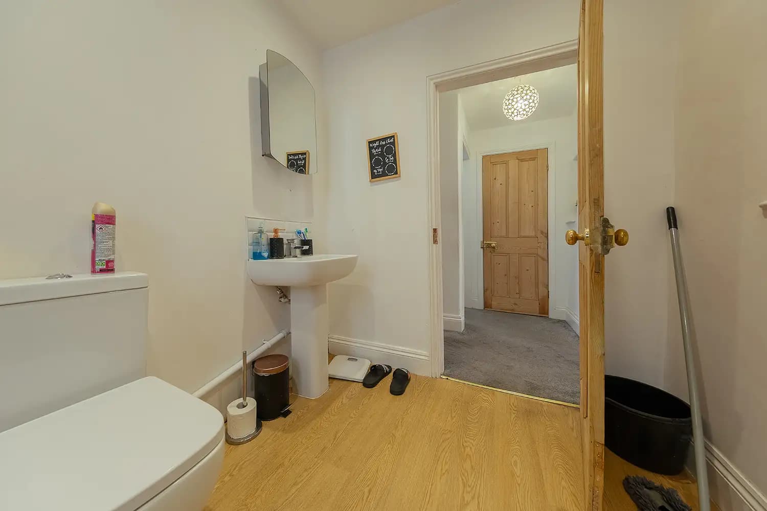 property photo 9 of 23