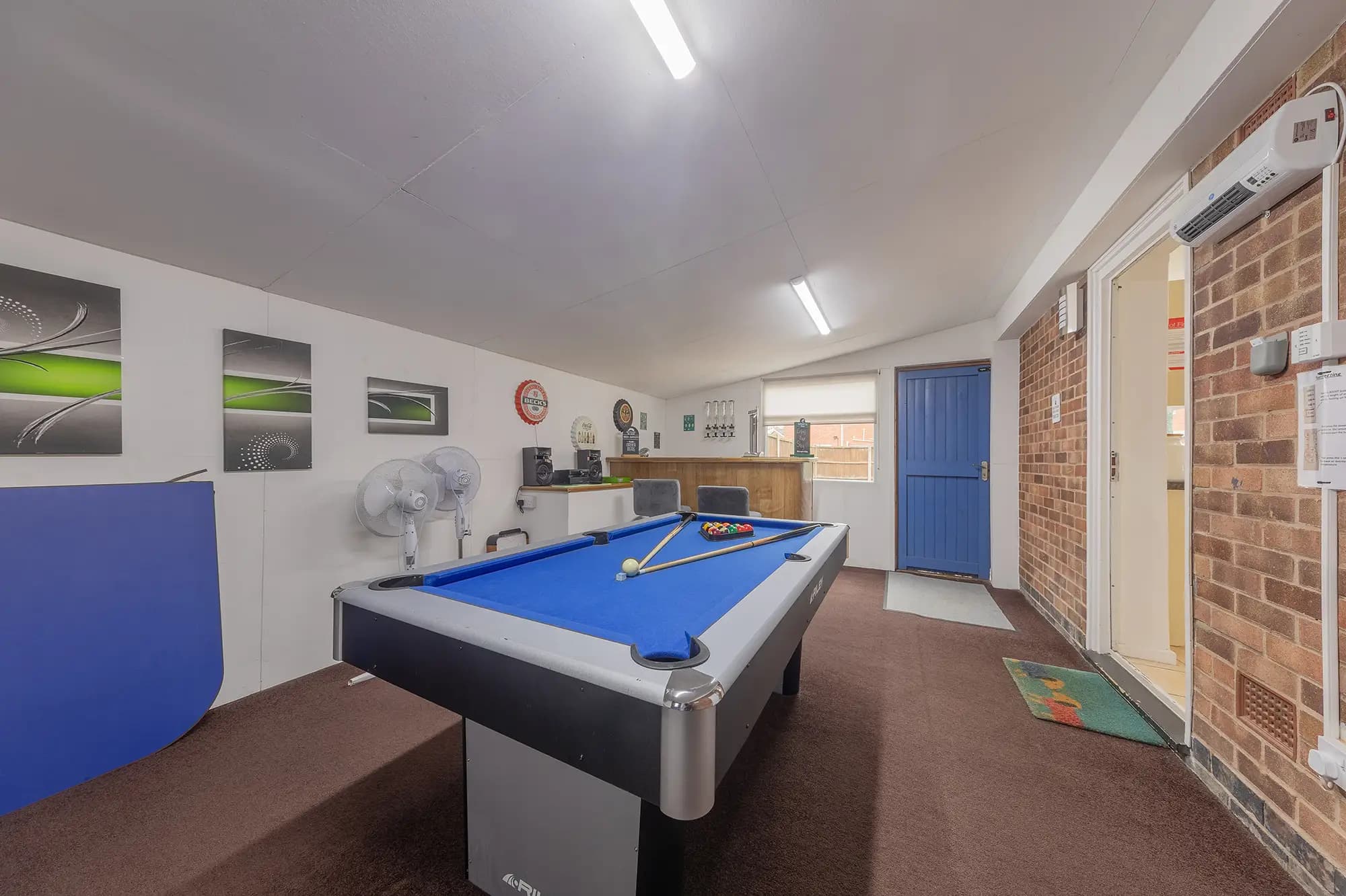 property photo 19 of 32