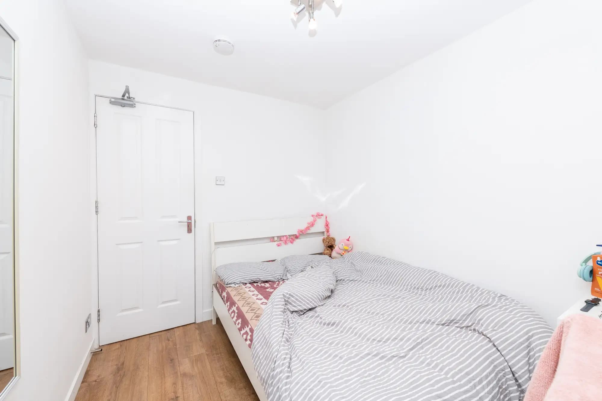 property photo 33 of 44