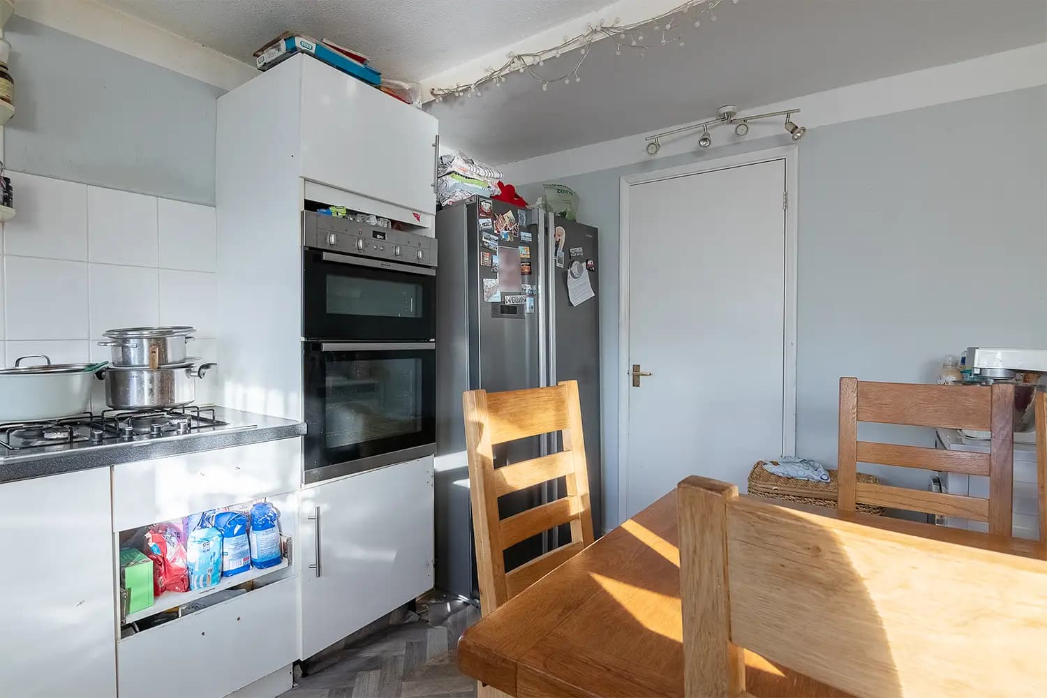 property photo 5 of 25