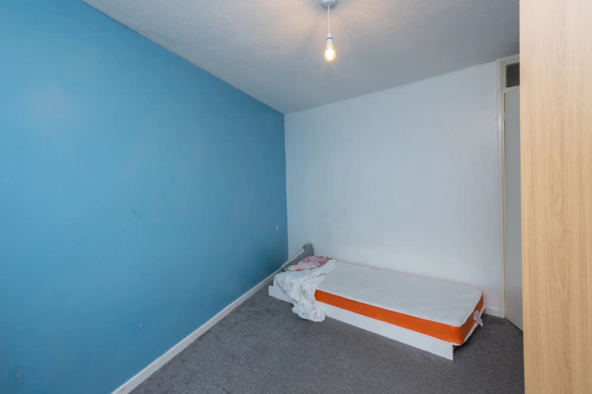 property photo 12 of 21