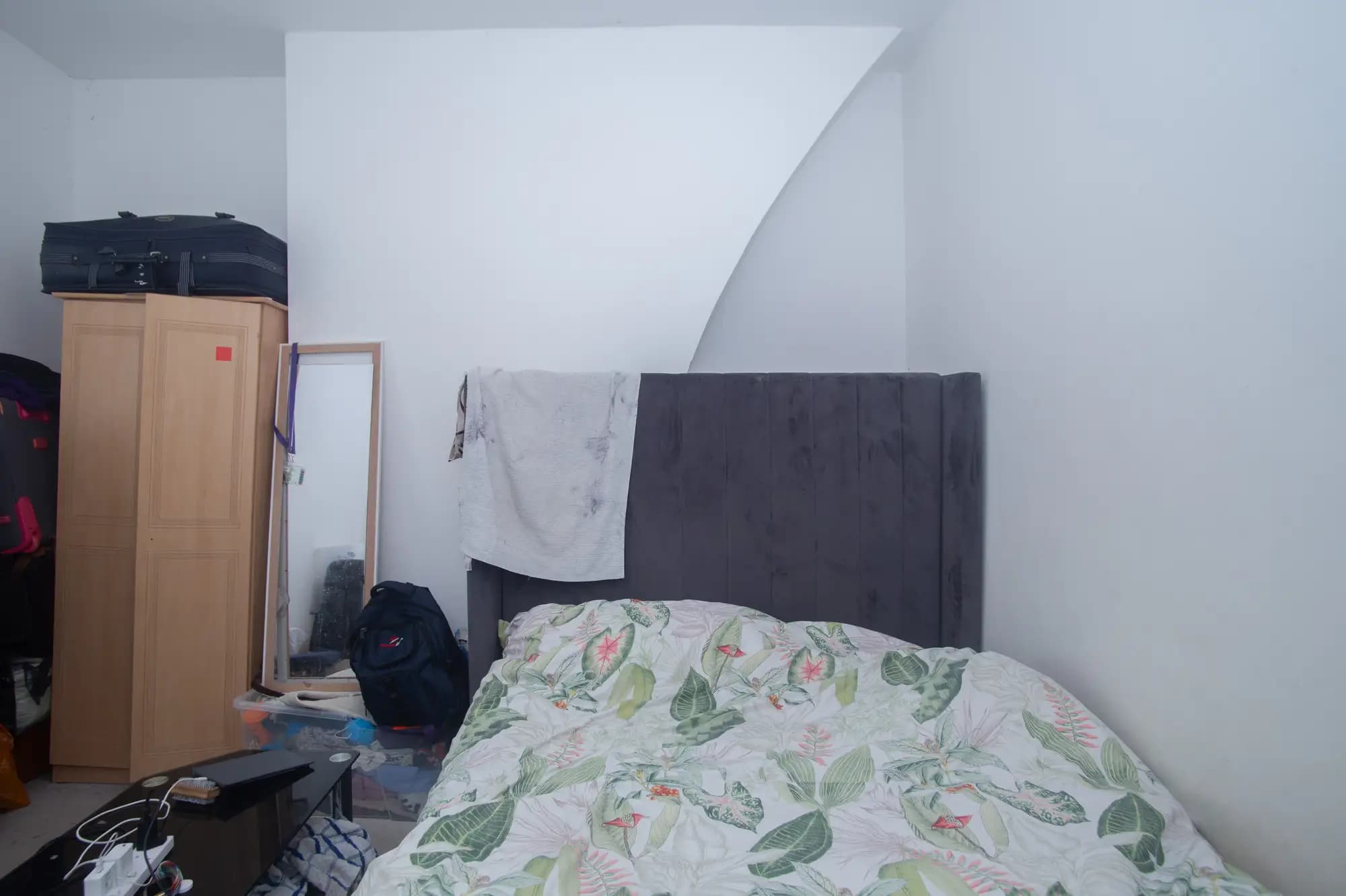 property photo 11 of 19