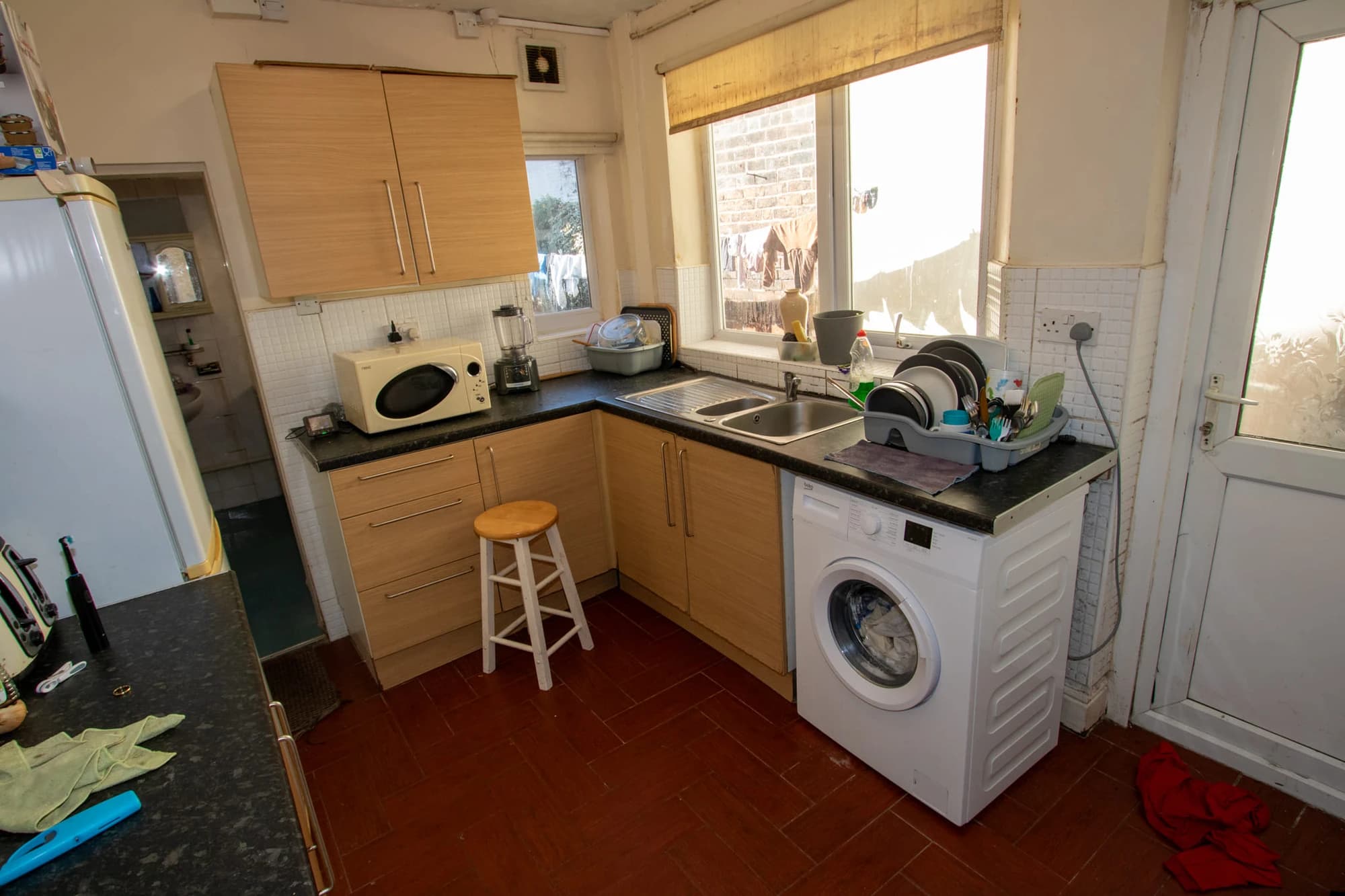 property photo 5 of 18