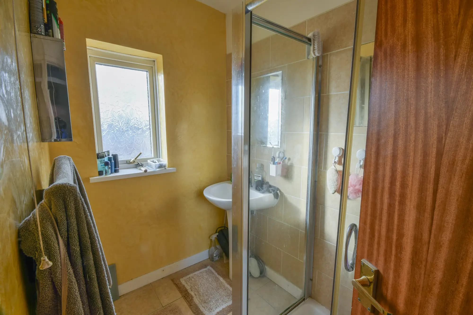 property photo 15 of 17