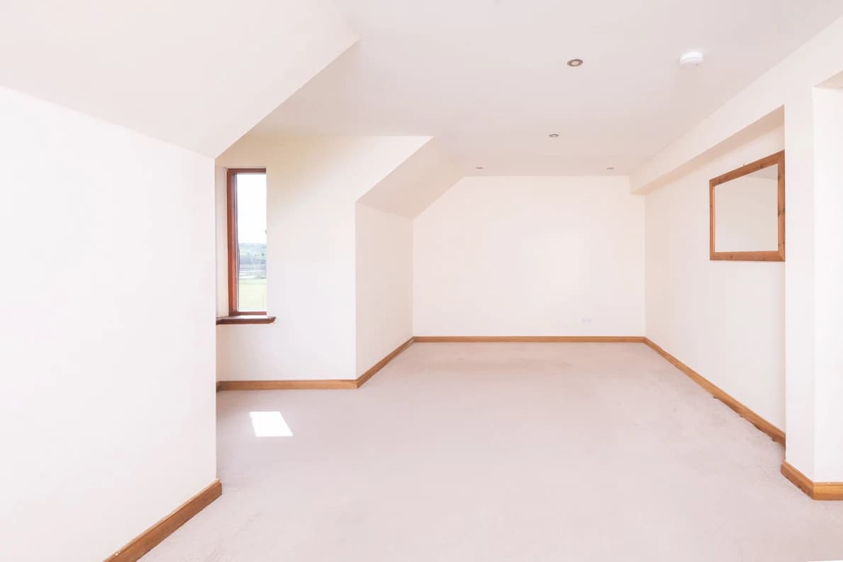 property photo 2 of 27