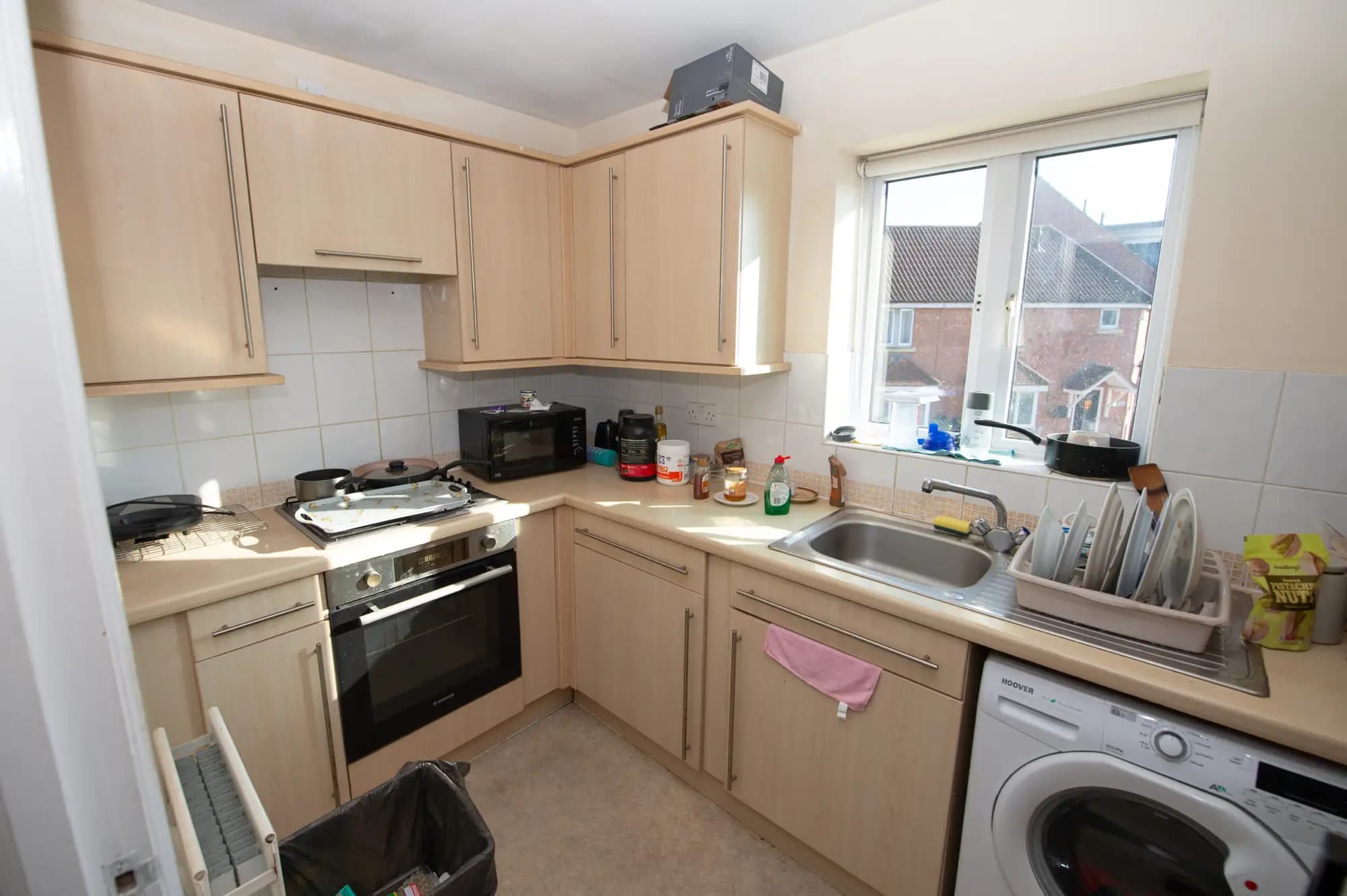 property photo 8 of 20
