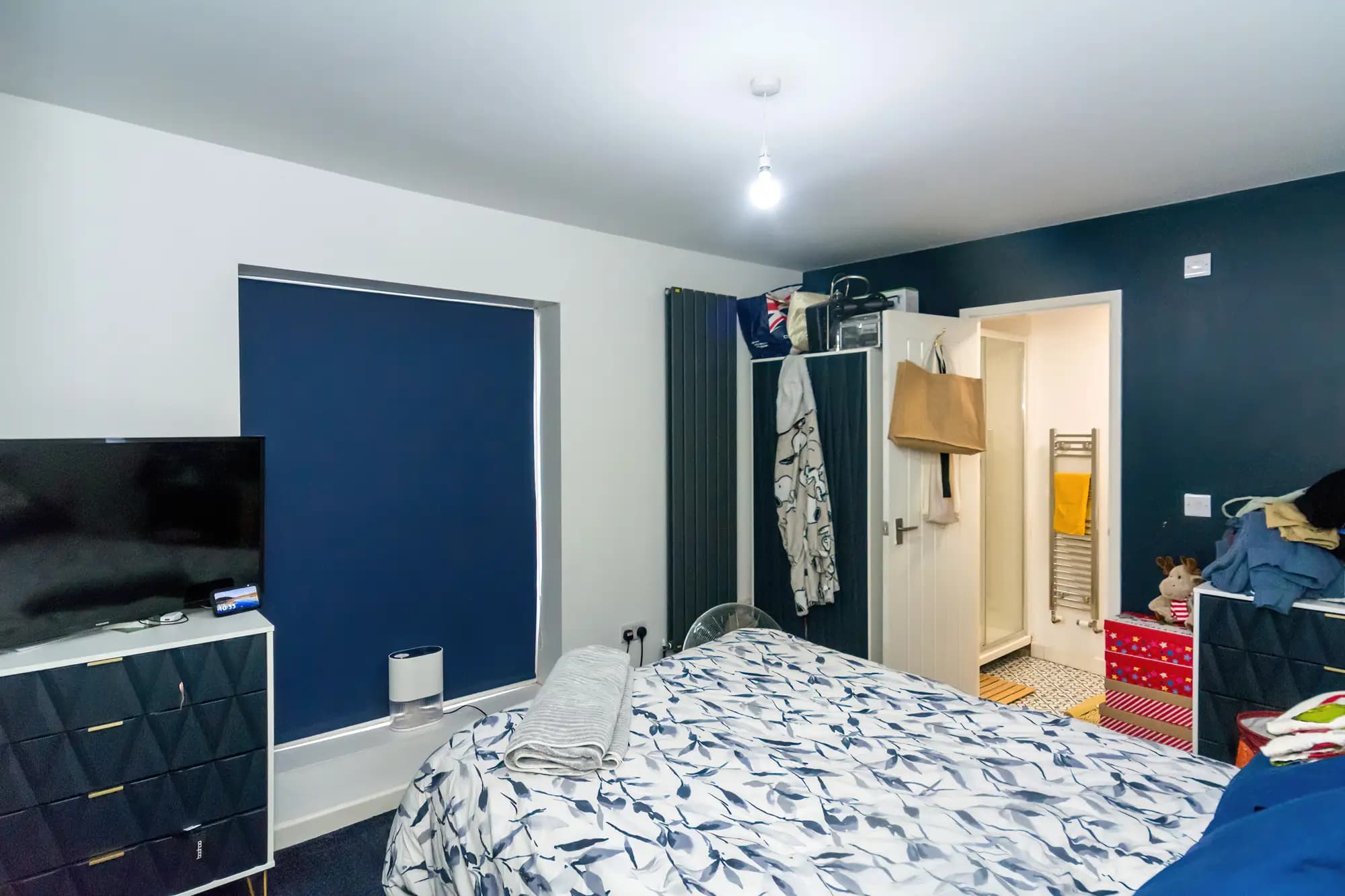 property photo 25 of 38