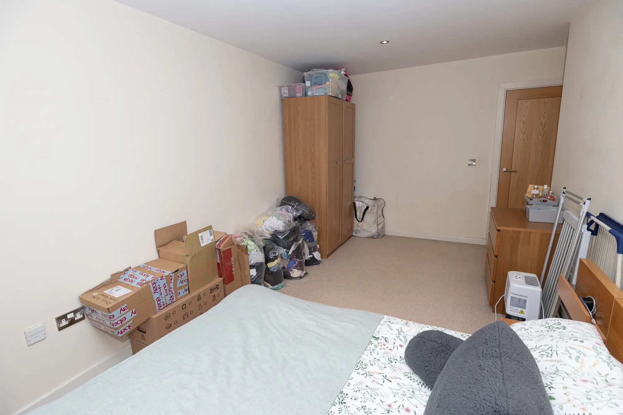 property photo 12 of 18