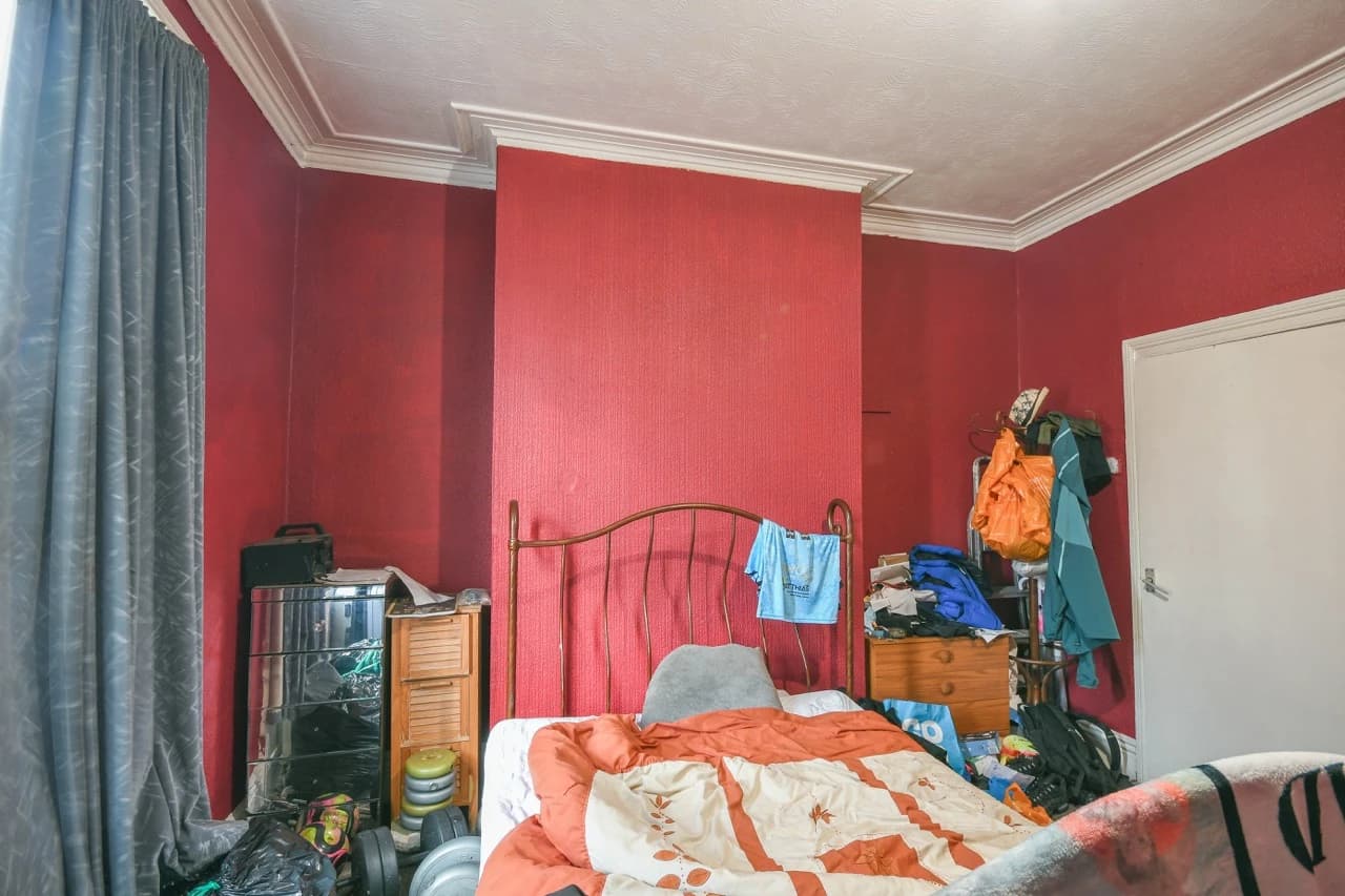 property photo 19 of 28