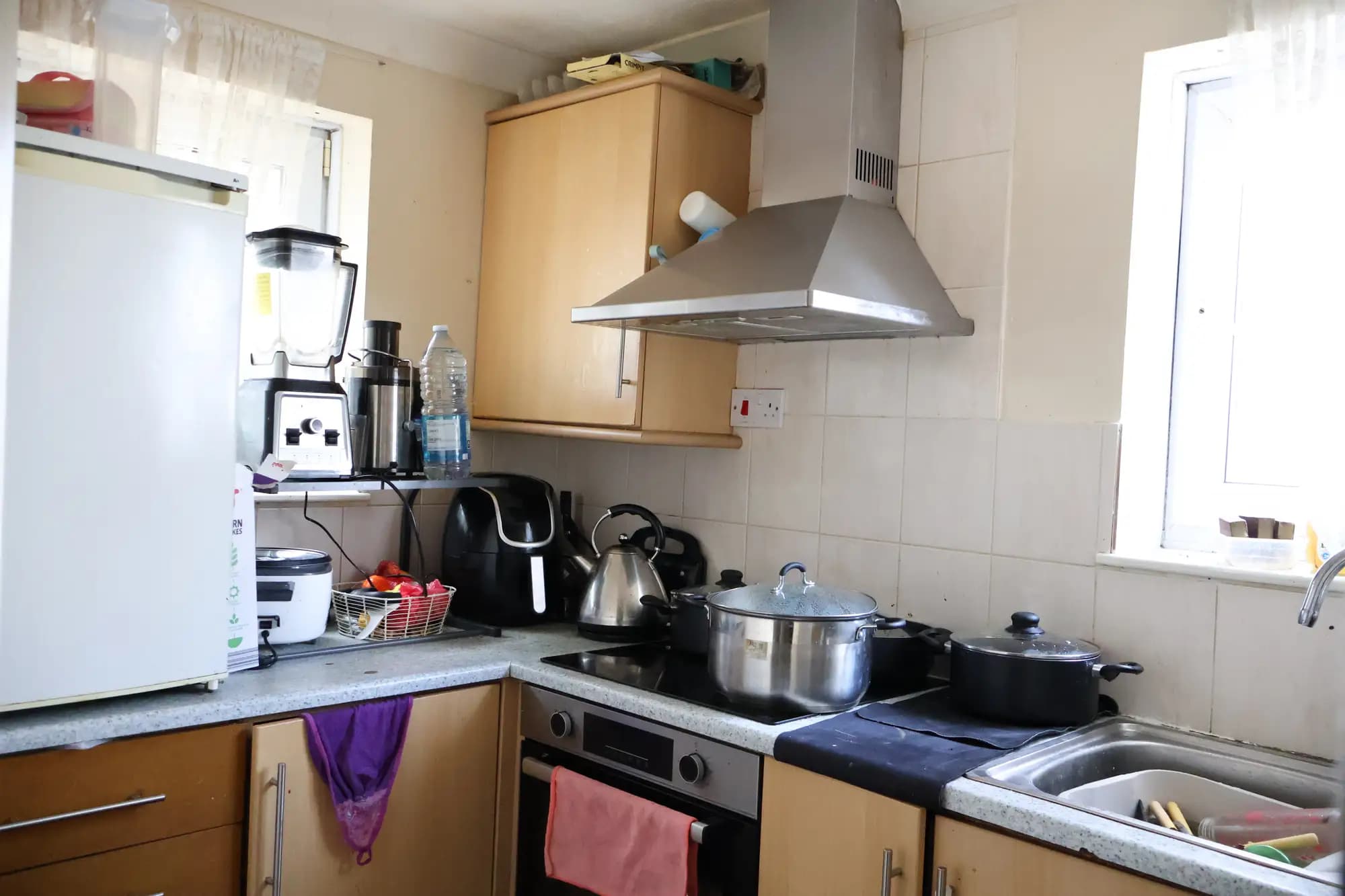 property photo 4 of 16
