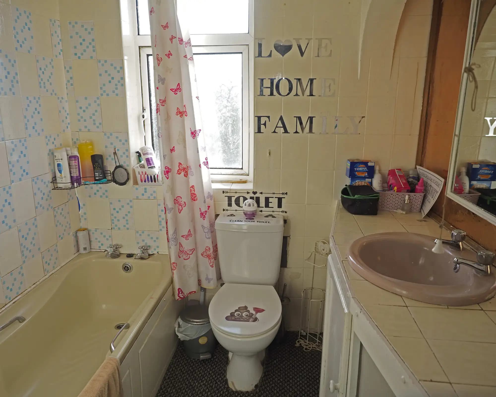 property photo 11 of 29