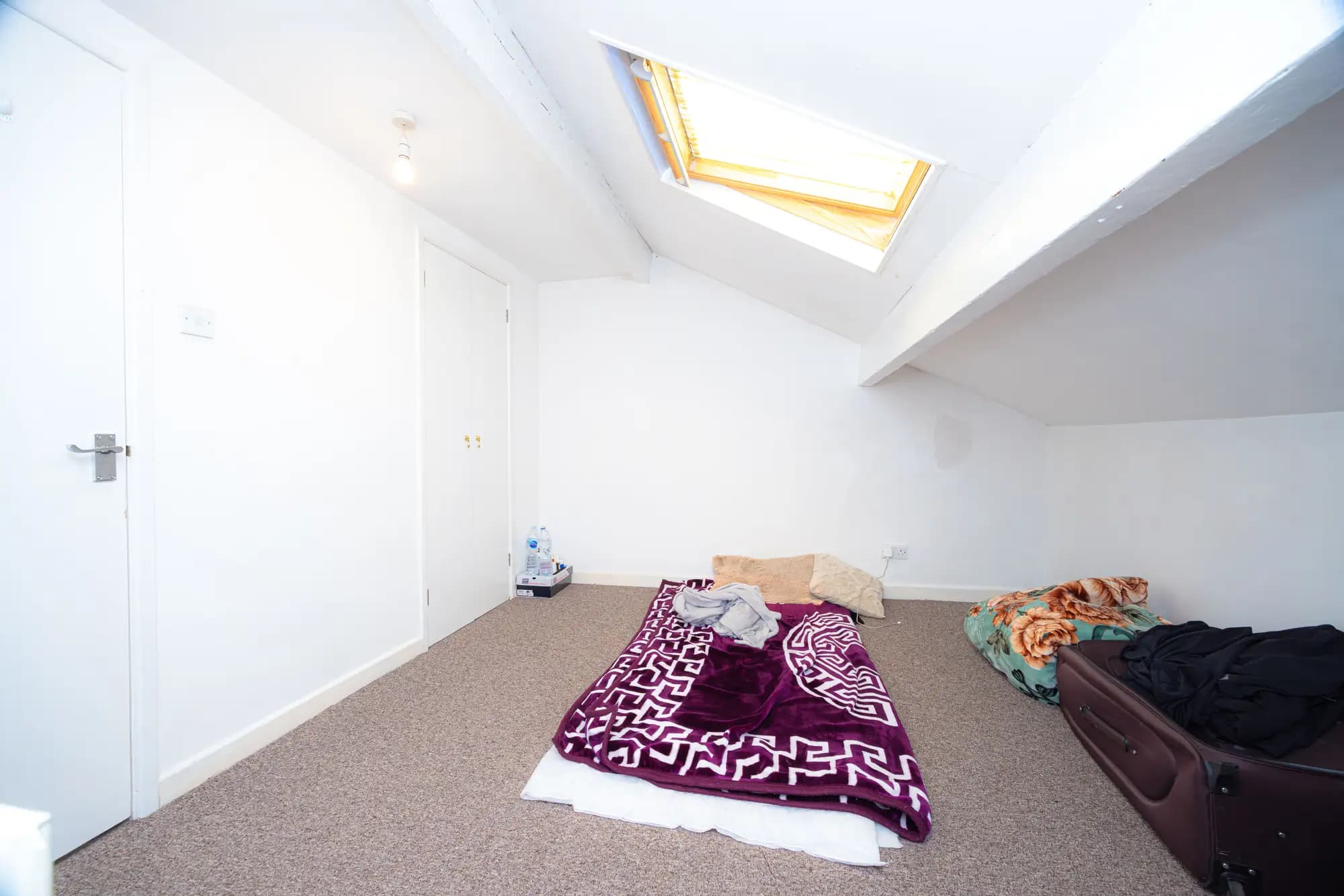 property photo 15 of 22