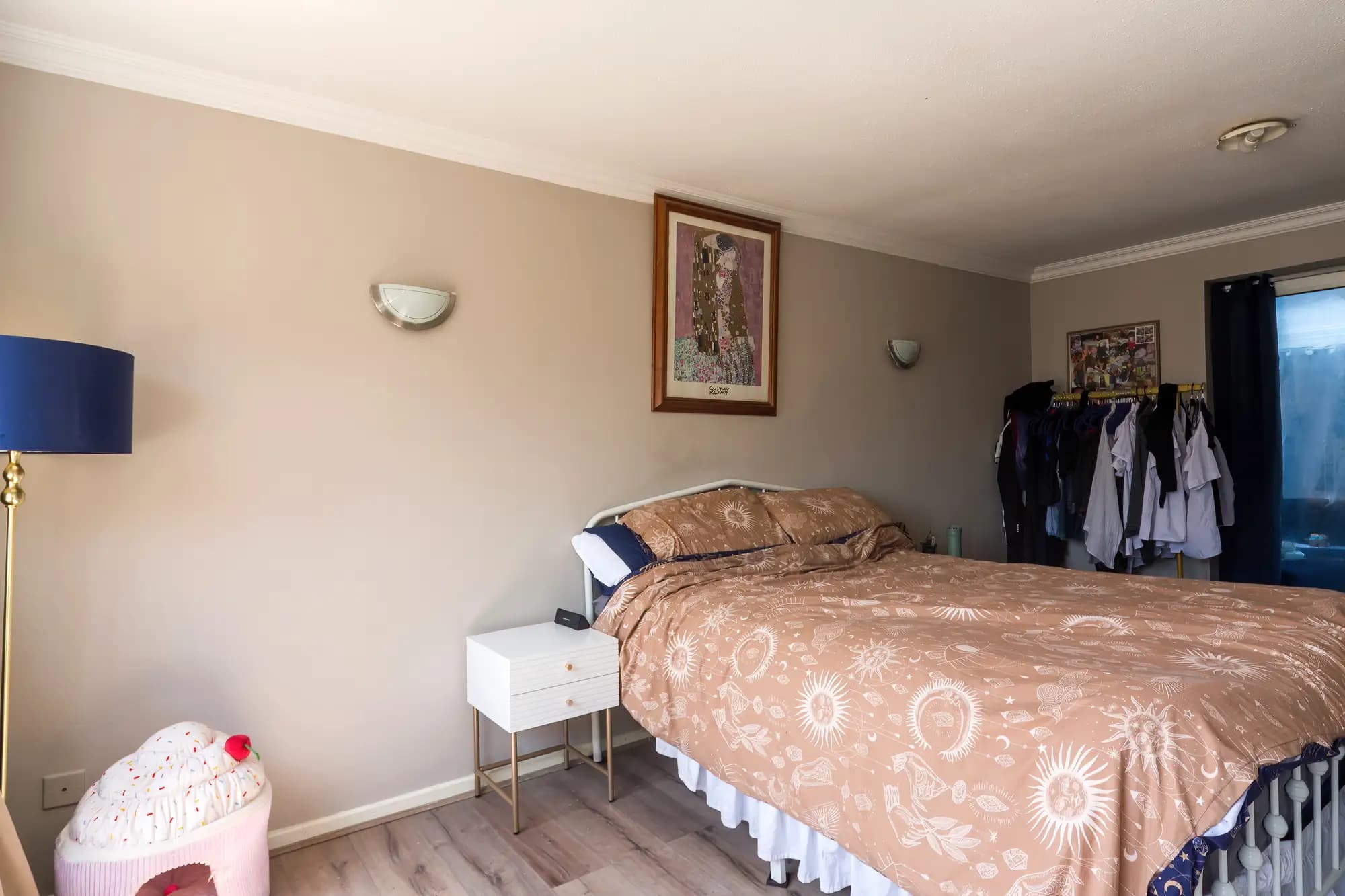 property photo 11 of 37