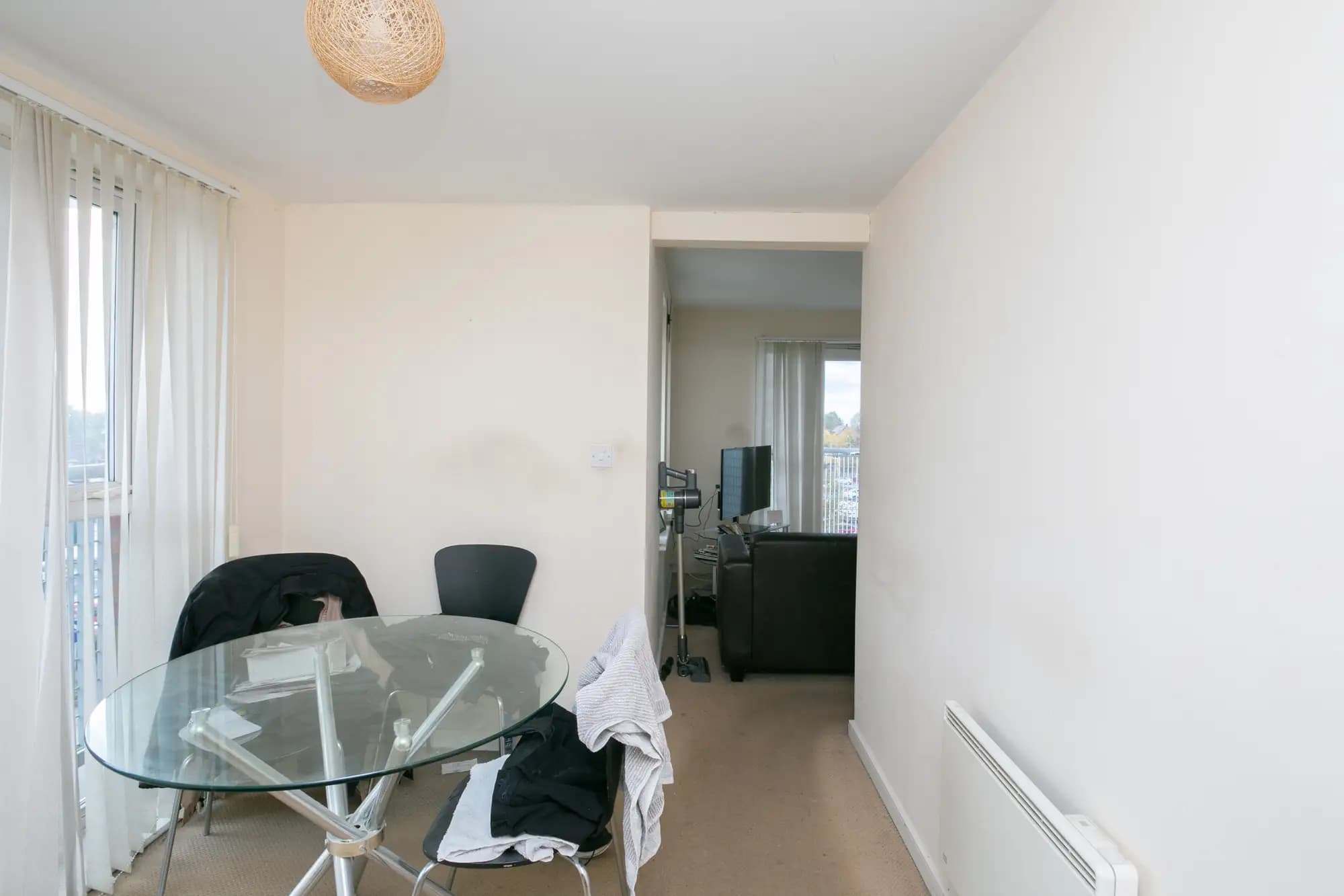 property photo 5 of 22