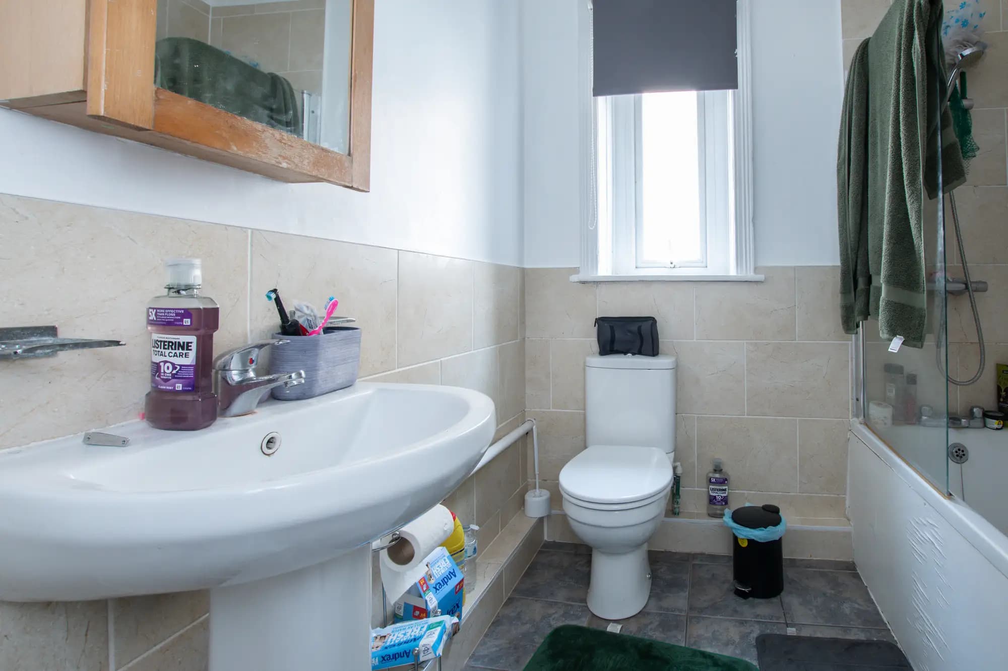 property photo 6 of 18