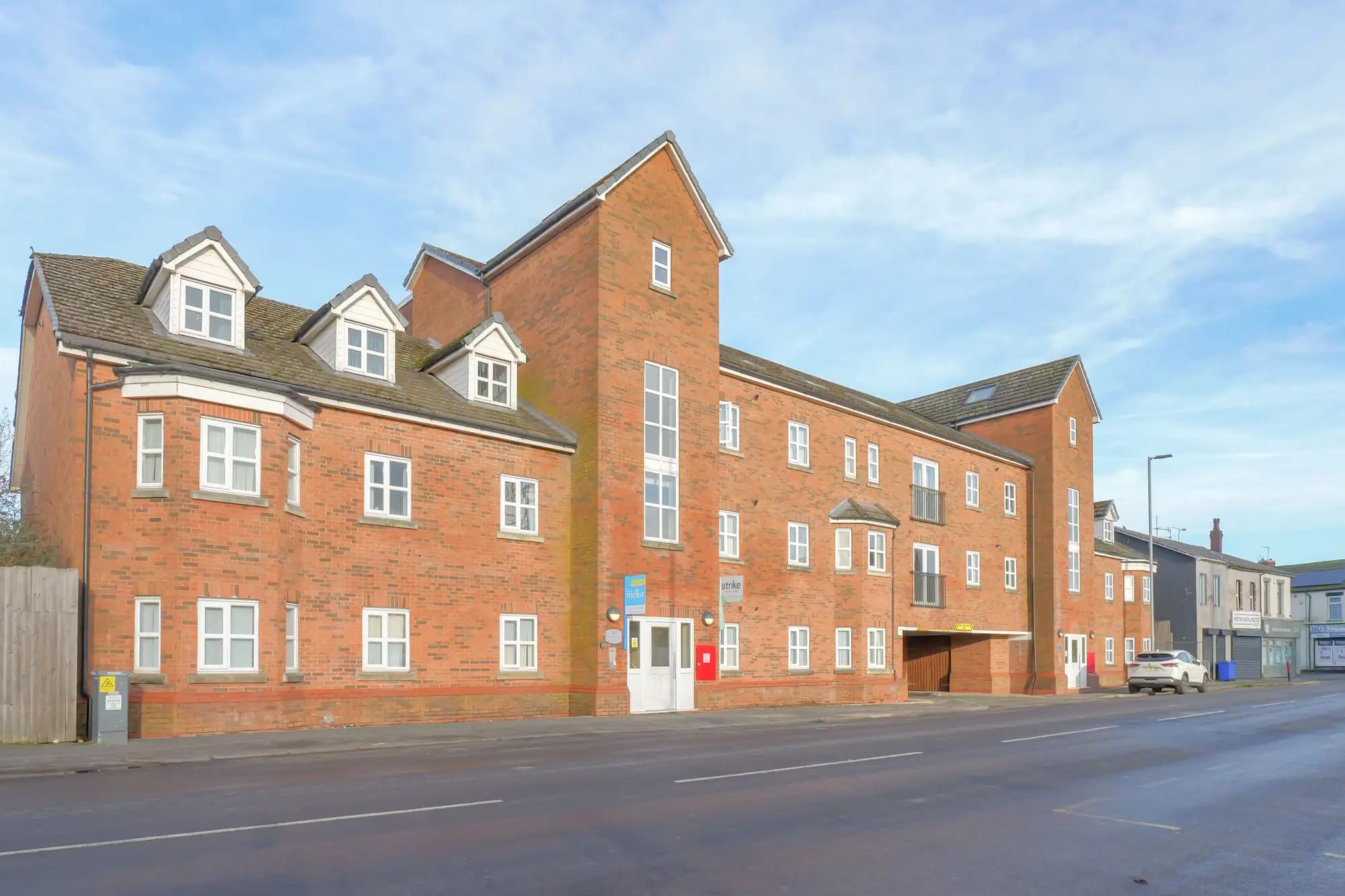 property photo 25 of 28