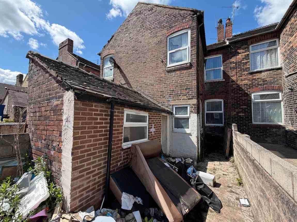 property photo 27 of 29