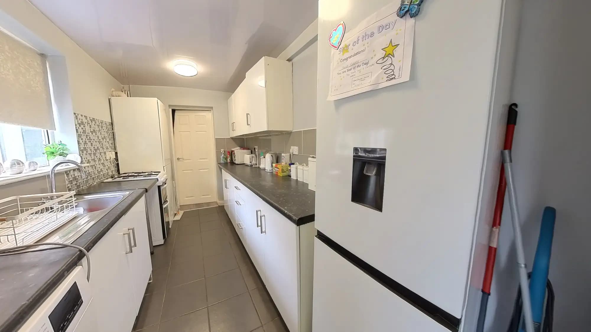 property photo 5 of 20