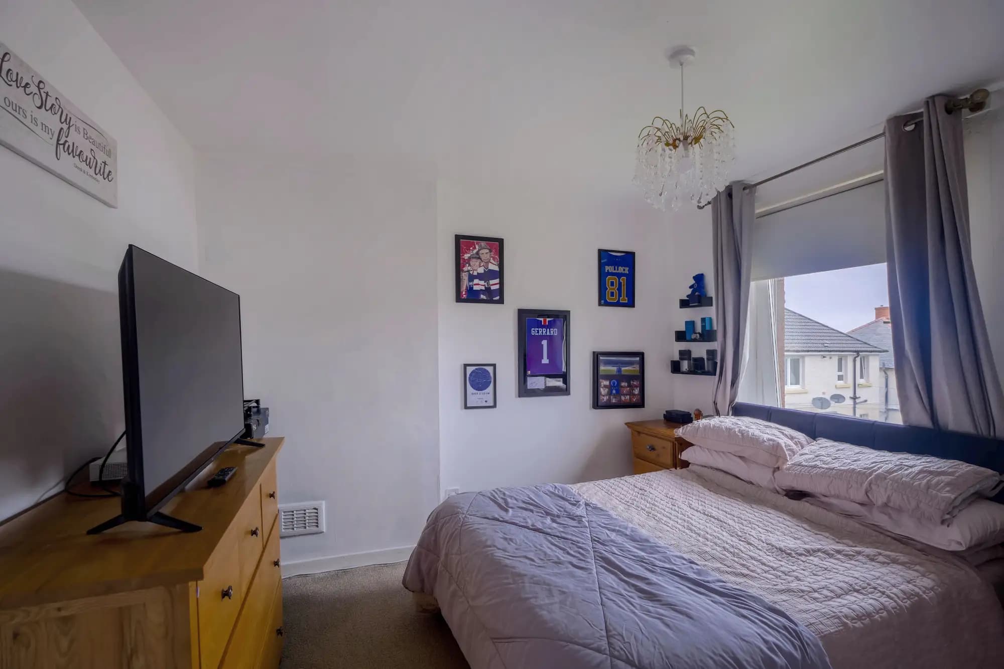 property photo 20 of 34