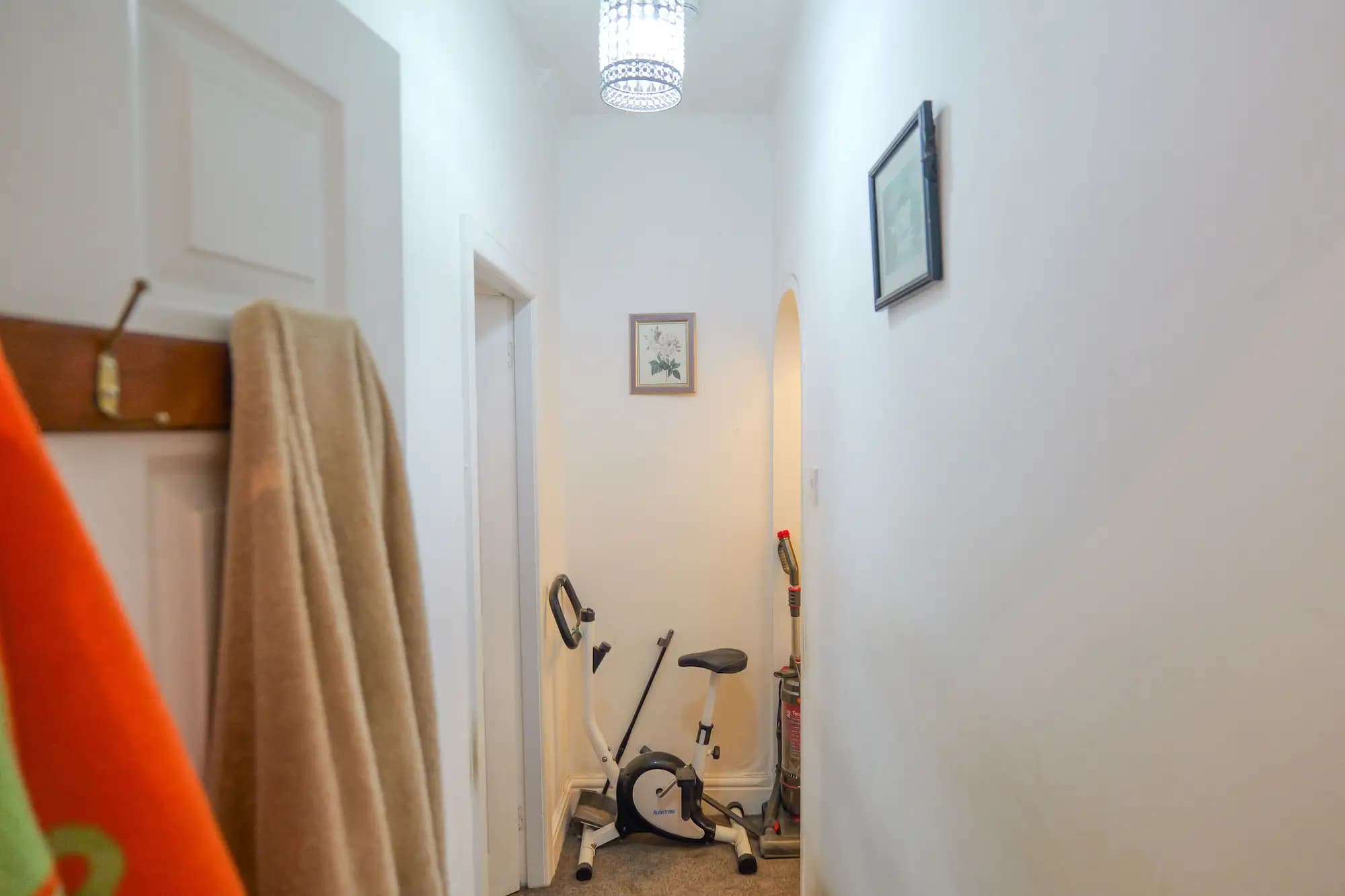 property photo 20 of 27