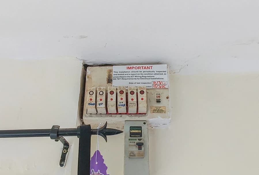 property photo 14 of 16