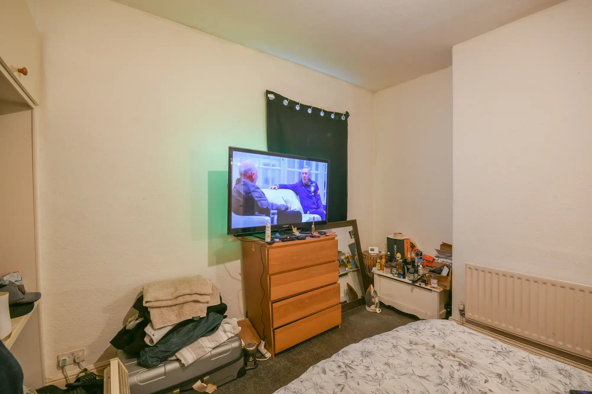 property photo 11 of 16