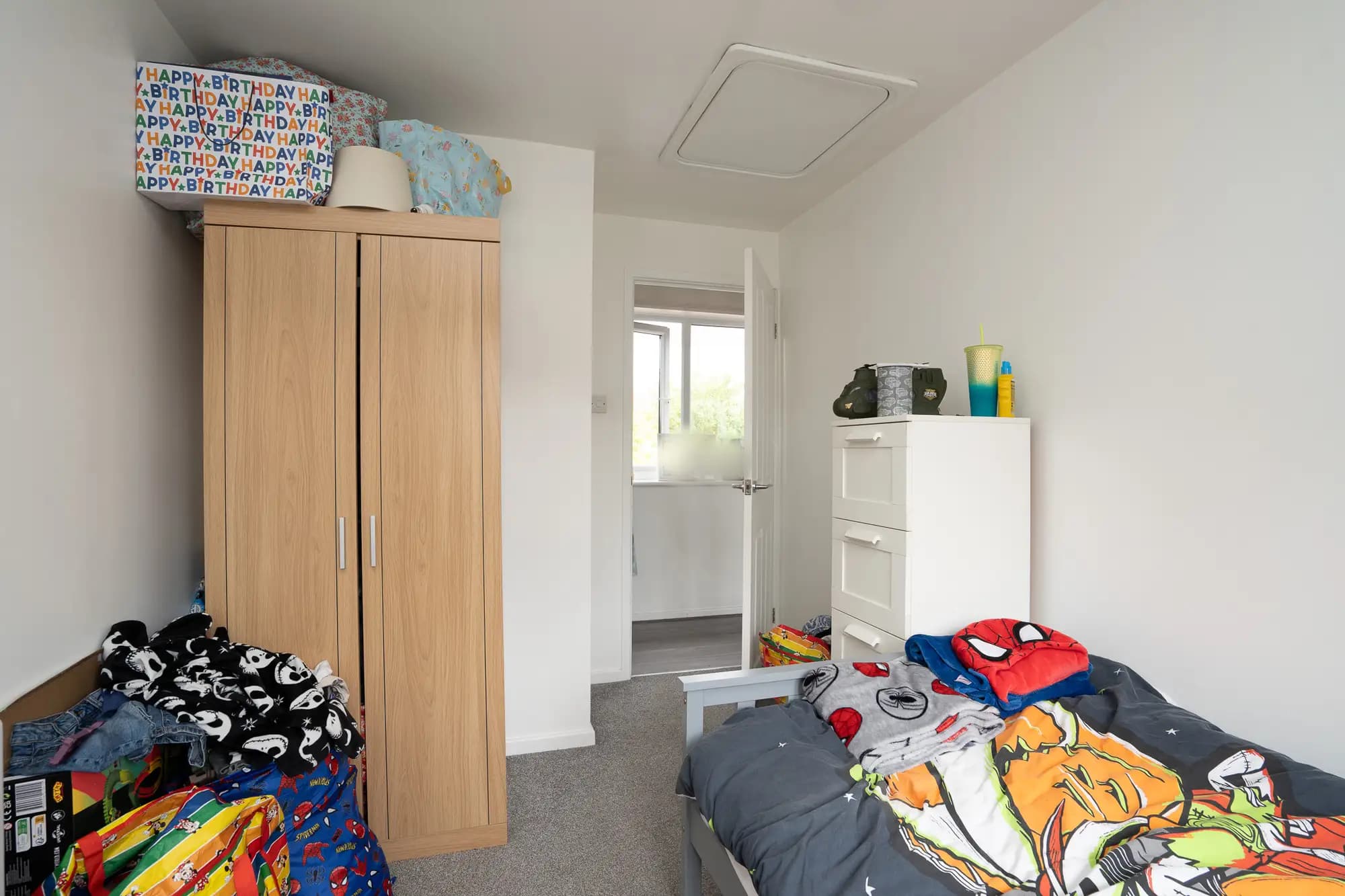 property photo 13 of 18