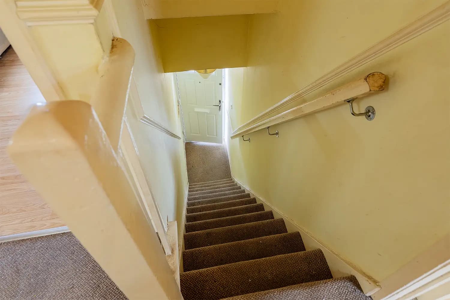 property photo 12 of 17