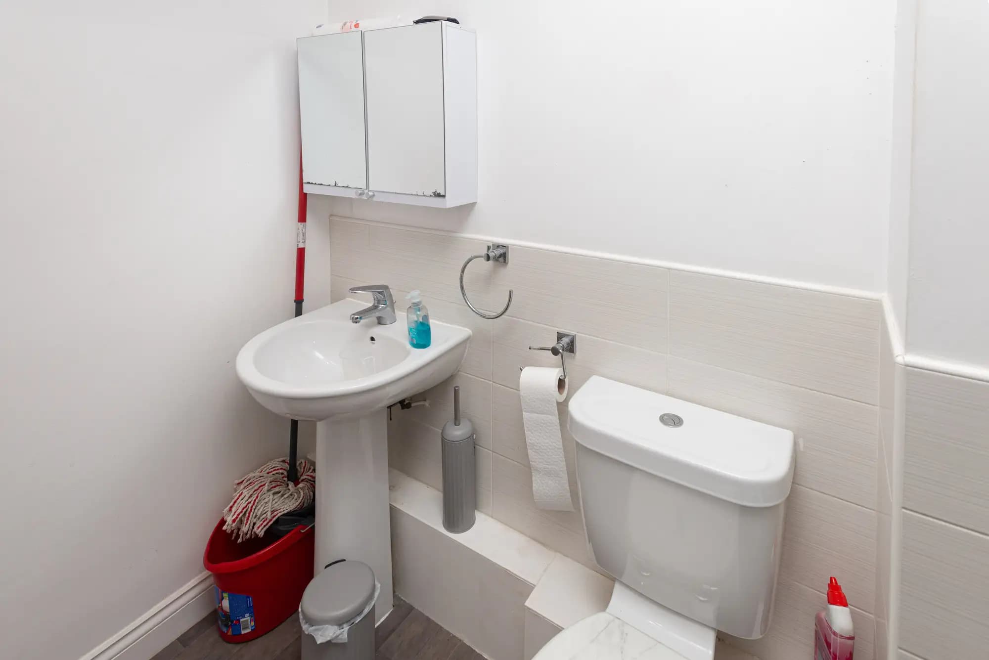 property photo 13 of 28