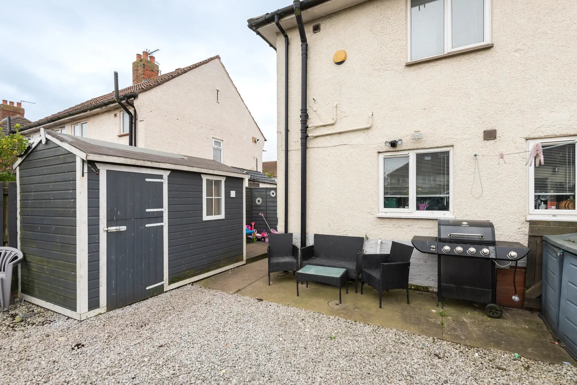 property photo 23 of 27