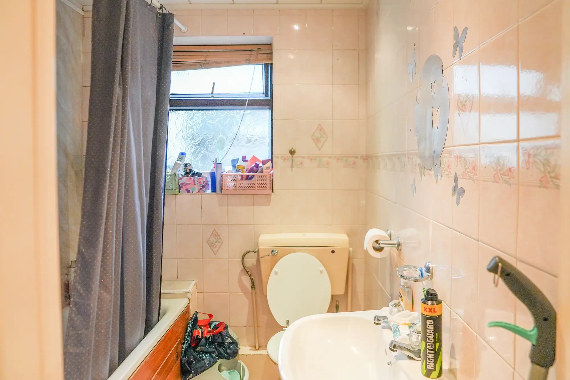 property photo 6 of 13