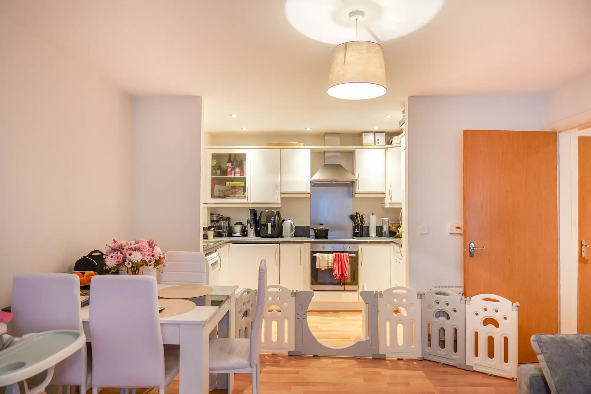 property photo 6 of 15