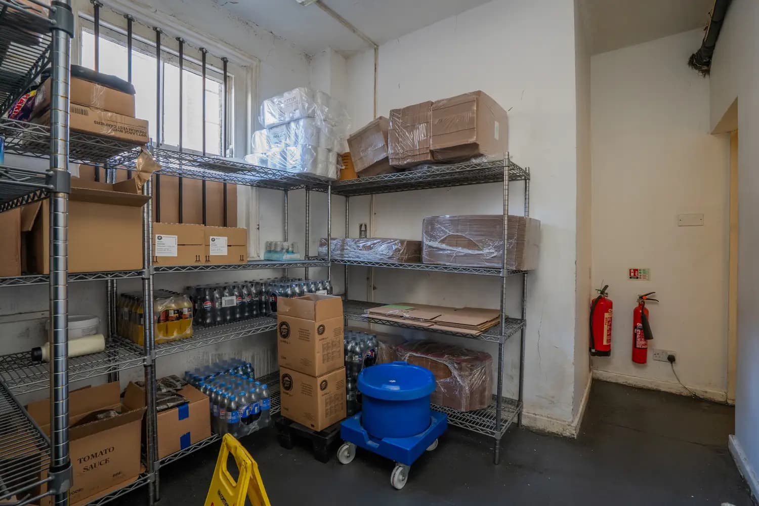 property photo 6 of 18