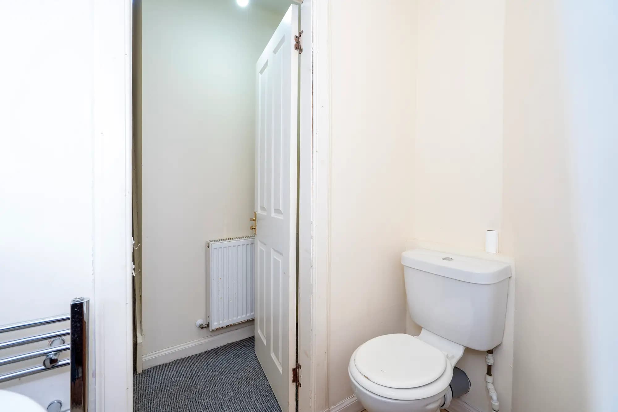 property photo 10 of 18