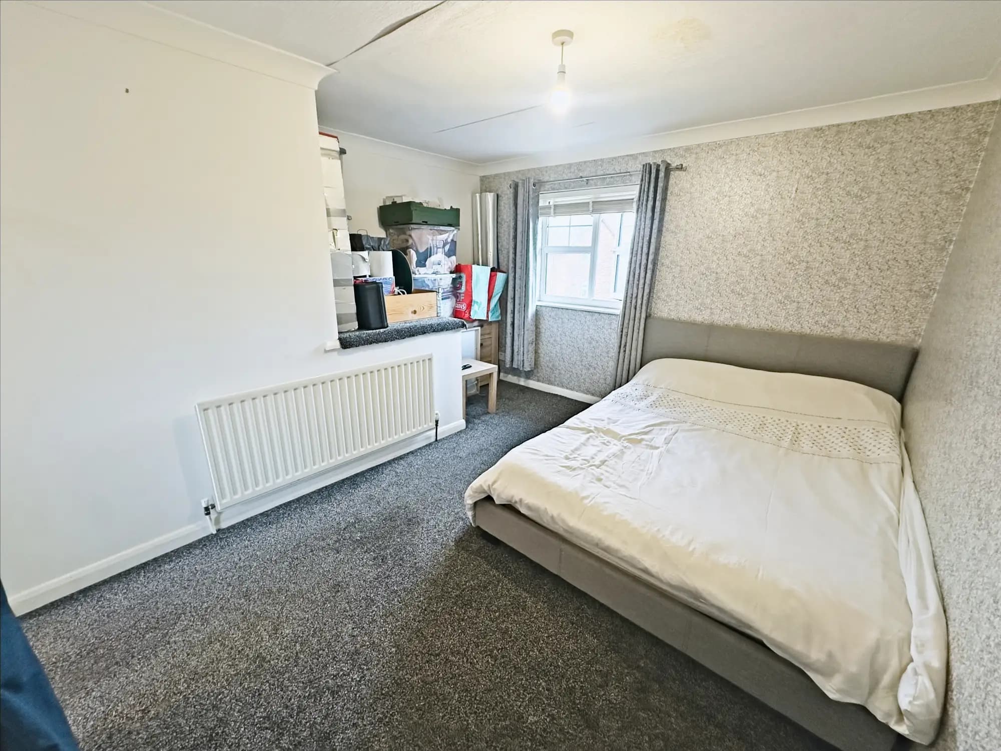 property photo 20 of 37