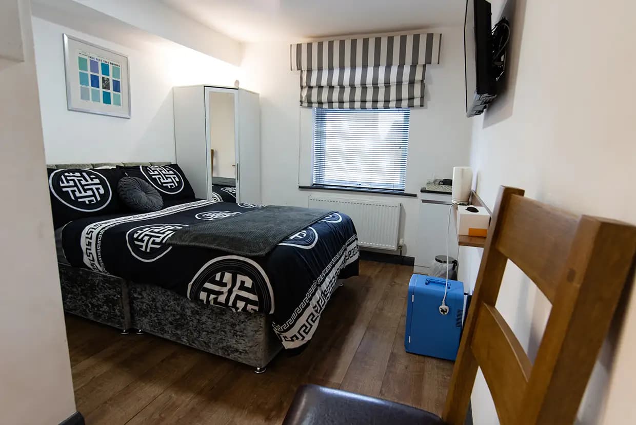 property photo 18 of 58