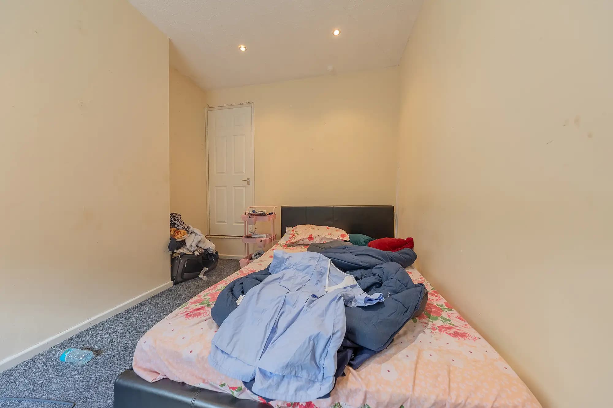 property photo 16 of 27